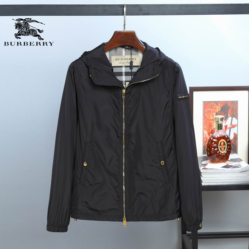 Burberry Men's Outwear 38